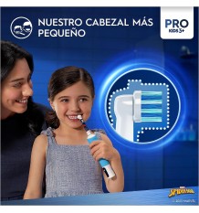 Oral-B Pro Kids Cepillo Spiderman + 1 Cabezal + 1 Estuche De Viaje Niños +3 Años